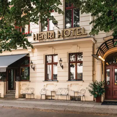 henri hotel gebäude